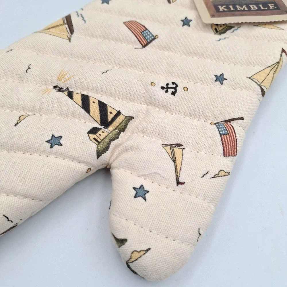 VTG Warren Kimble Coastal Breeze Oven Mitt Nautical Lighthouse Sailboat New WT